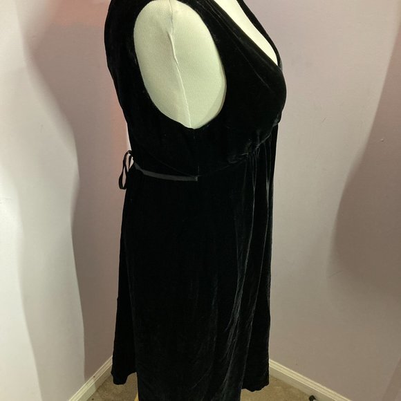 Vince Silk Velvet Dress, Beautiful, Mint, Size M - Picture 4 of 10